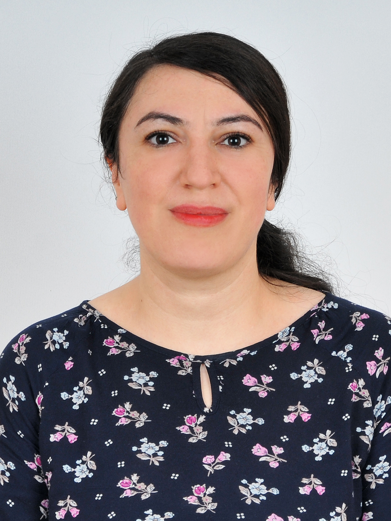 NEŞE AY&Ccedil;İLEK